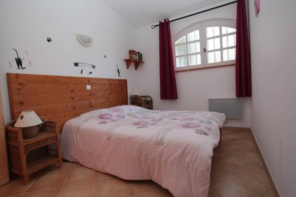 Avec Piscine Et Climatisation Holiday home Buzignargues
