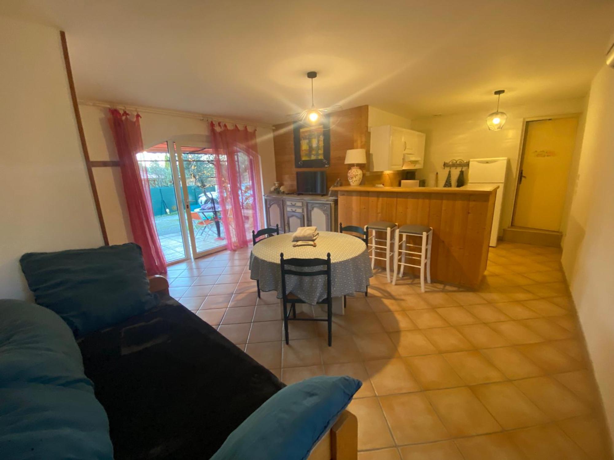 Avec Piscine Et Climatisation Ferienhaus Buzignargues